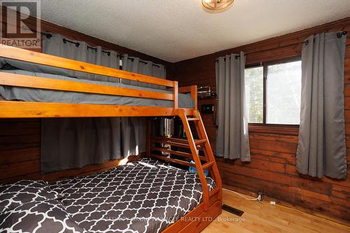 30 Emily Creek Road, Kawartha Lakes (Dunsford), ON - Indoor Photo Showing Bedroom