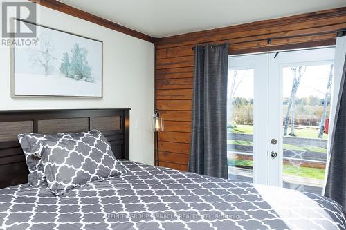 30 Emily Creek Road, Kawartha Lakes (Dunsford), ON - Indoor Photo Showing Bedroom