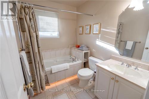 19662 County Road 19 Road, South Glengarry, ON - Indoor Photo Showing Bathroom