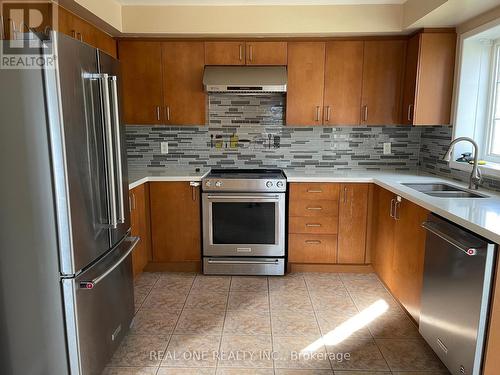 89 - 4950 Albina Way, Mississauga, ON - Indoor Photo Showing Kitchen With Double Sink