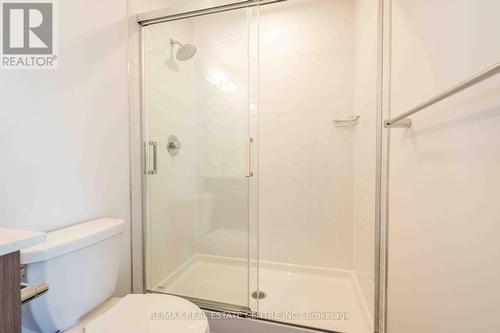 13 - 2273 Turnberry Road, Burlington, ON - Indoor Photo Showing Bathroom