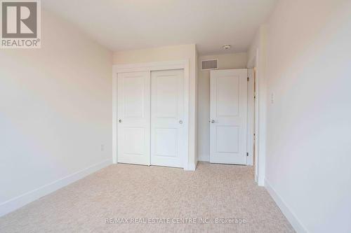 13 - 2273 Turnberry Road, Burlington, ON - Indoor Photo Showing Other Room