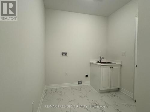 383 Inspire Boulevard W, Brampton, ON - Indoor Photo Showing Other Room