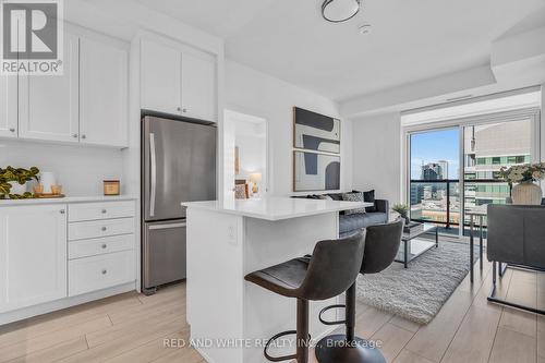 901 - 55 Duke Street W, Kitchener, ON - Indoor Photo Showing Kitchen