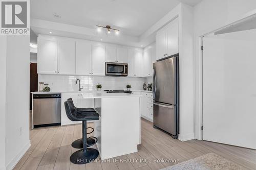 901 - 55 Duke Street W, Kitchener, ON - Indoor Photo Showing Kitchen