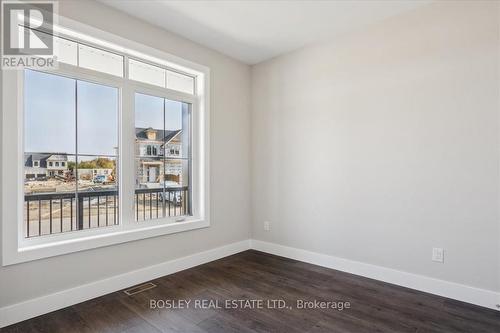 163 Sugar Maple Street, Blue Mountains, ON - Indoor Photo Showing Other Room