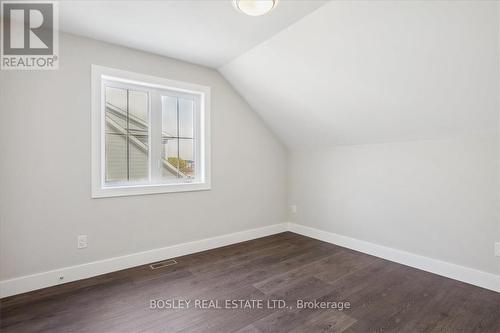 163 Sugar Maple Street, Blue Mountains, ON - Indoor Photo Showing Other Room