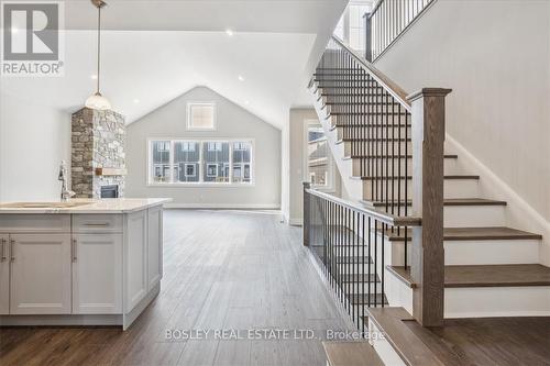 163 Sugar Maple Street, Blue Mountains, ON - Indoor Photo Showing Other Room