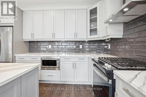 163 Sugar Maple Street, Blue Mountains, ON - Indoor Photo Showing Kitchen With Upgraded Kitchen