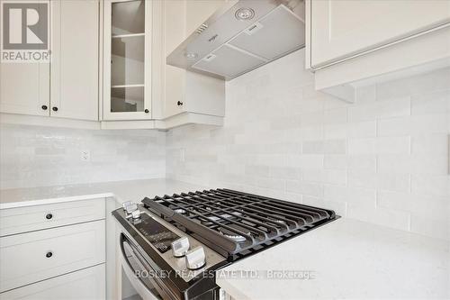 131 White Oak Crescent, Blue Mountains, ON - Indoor Photo Showing Kitchen