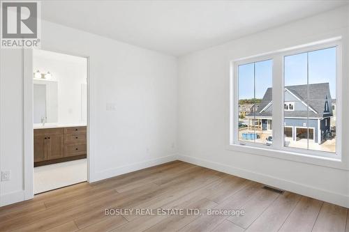 131 White Oak Crescent, Blue Mountains, ON - Indoor Photo Showing Other Room