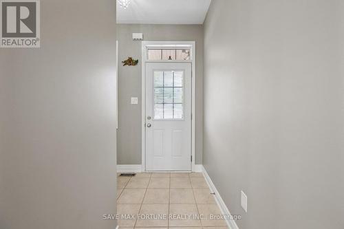 262 Cedric Terrace, Milton, ON - Indoor Photo Showing Other Room