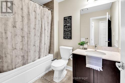 2486 Village Common Drive, Oakville, ON - Indoor Photo Showing Bathroom