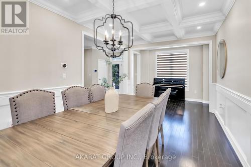 2486 Village Common Drive, Oakville, ON - Indoor Photo Showing Dining Room