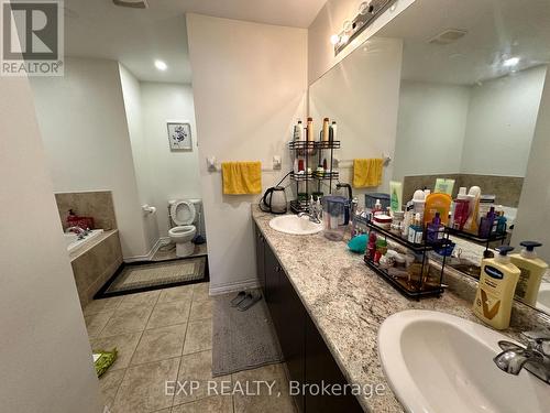 70 Country Ridge Court, Brampton, ON - Indoor Photo Showing Bathroom