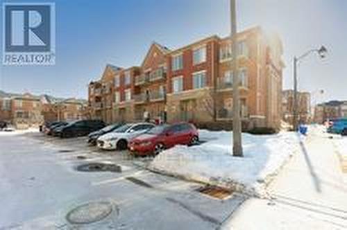 62 - 5050 Intrepid Drive, Mississauga, ON - Outdoor