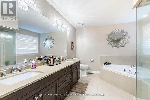 34 Jolana Crescent, Halton Hills, ON - Indoor Photo Showing Bathroom