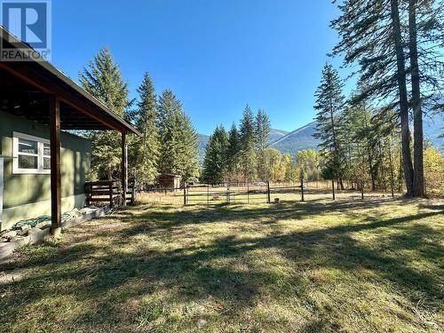 1982 Loff  Road, Castlegar, BC 