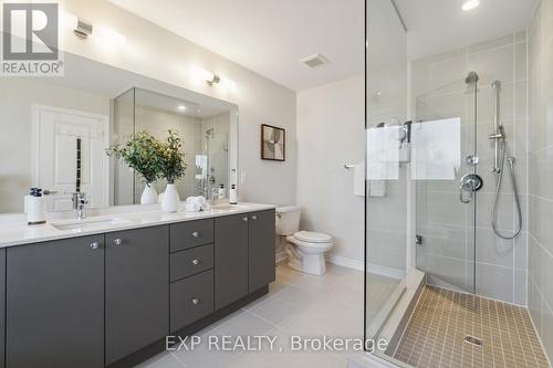 131 Starfire Crescent, Hamilton, ON - Indoor Photo Showing Bathroom