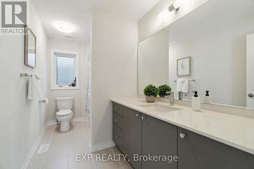 131 Starfire Crescent, Hamilton, ON - Indoor Photo Showing Bathroom