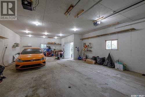 809 Byng Avenue, Wakaw Lake, SK - Indoor Photo Showing Garage