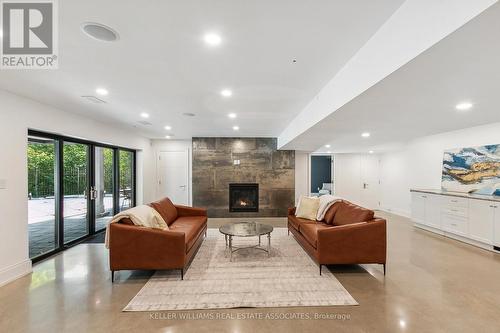 1060 Indian Road, Mississauga, ON - Indoor Photo Showing Living Room With Fireplace