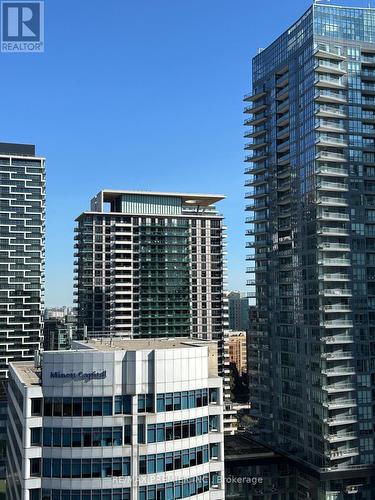 1403 - 33 Helendale Avenue, Toronto, ON - Outdoor With Facade