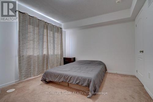 220 - 2462 Rosedrop Path, Oshawa, ON - Indoor Photo Showing Bedroom