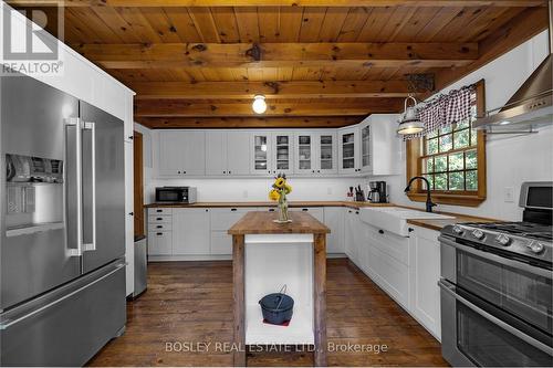 2 Leader Drive, Mono, ON - Indoor Photo Showing Kitchen