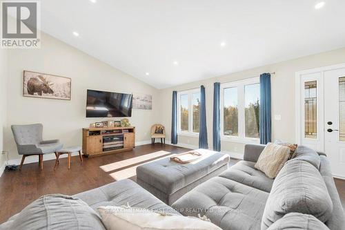 385 Flatrock Road, Tweed, ON - Indoor Photo Showing Living Room