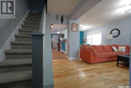 2071 Wallace Street, Regina, SK - Indoor Photo Showing Living Room