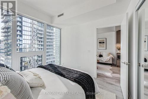 2607 - 55 Mercer Street, Toronto, ON - Indoor Photo Showing Bedroom