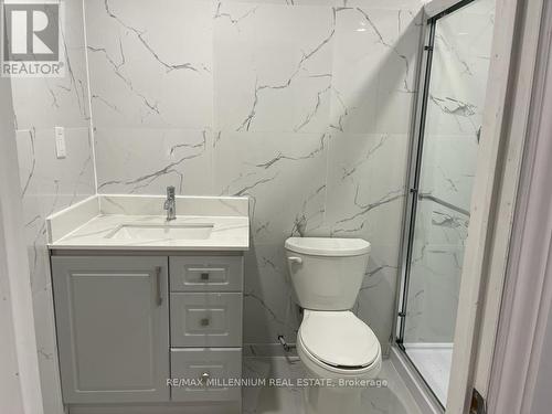 10 Vision Way, Brampton, ON - Indoor Photo Showing Bathroom