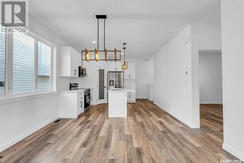 194 Sharma Lane, Saskatoon, SK - Indoor Photo Showing Kitchen