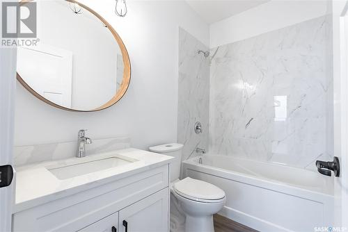 194 Sharma Lane, Saskatoon, SK - Indoor Photo Showing Bathroom