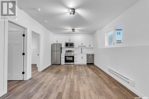 194 Sharma Lane, Saskatoon, SK - Indoor Photo Showing Kitchen