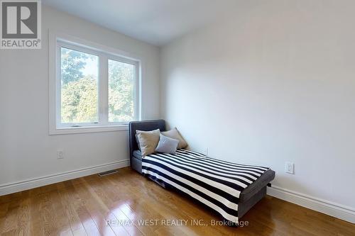 434B Midland Avenue, Toronto, ON - Indoor Photo Showing Bedroom