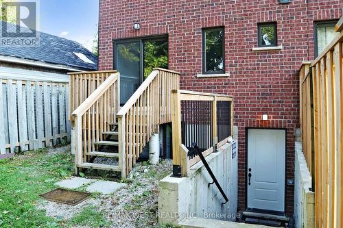 434B Midland Avenue, Toronto, ON - Outdoor With Exterior