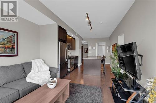 360 Patricia Avenue Unit#202, Ottawa, ON - Indoor