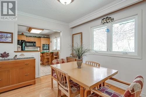 141 Woodhaven Park Drive, Oakville, ON - Indoor Photo Showing Dining Room