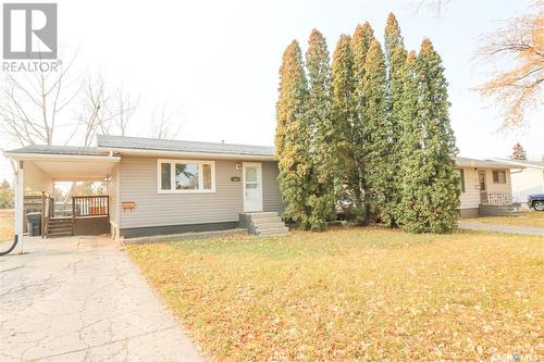 348 Myrtle Avenue, Yorkton, SK - Outdoor With Deck Patio Veranda