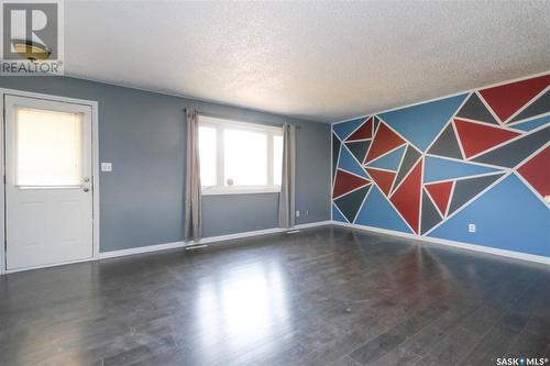 348 Myrtle Avenue, Yorkton, SK - Indoor Photo Showing Other Room