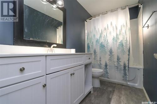 348 Myrtle Avenue, Yorkton, SK - Indoor Photo Showing Bathroom