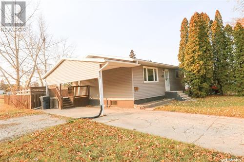 348 Myrtle Avenue, Yorkton, SK - Outdoor