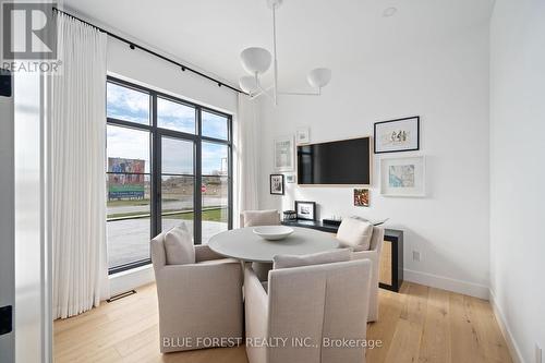 102 Edgewater Boulevard, Middlesex Centre (Komoka), ON - Indoor Photo Showing Dining Room