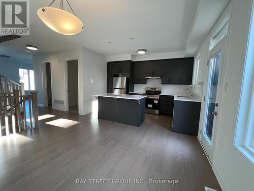 3074 Merrick Road, Oakville, ON - Indoor Photo Showing Kitchen