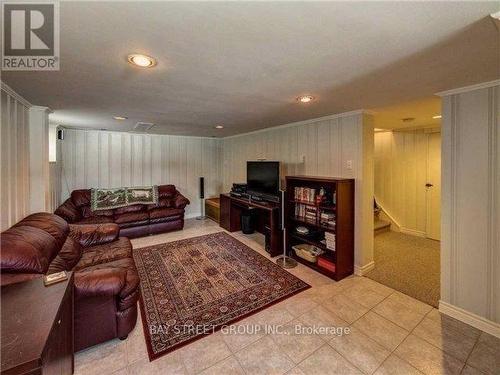 98 Dawlish Avenue, Toronto, ON - Indoor Photo Showing Other Room