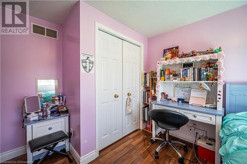 39 Dahlia Street, Kitchener, ON - Indoor Photo Showing Other Room