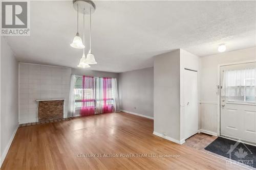 813 Maplewood Avenue, Ottawa, ON - Indoor