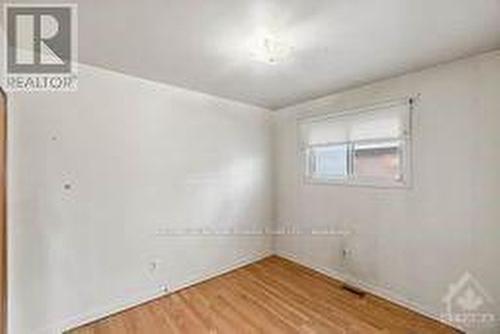 813 Maplewood Avenue, Ottawa, ON - Indoor Photo Showing Other Room